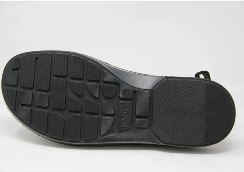 amadora_black_leather_wid_4.webp Amadora Black Leather Wide Width Sandal