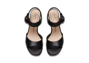 Ambyrlyn Ruby Black