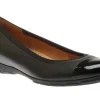 54.161.57 Black Ballet Flat