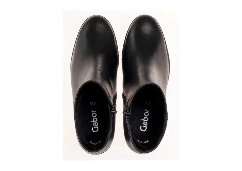 black_leather_wedge_ankl_3.webp 54.780.27 Black Leather Wedge Ankle Boot