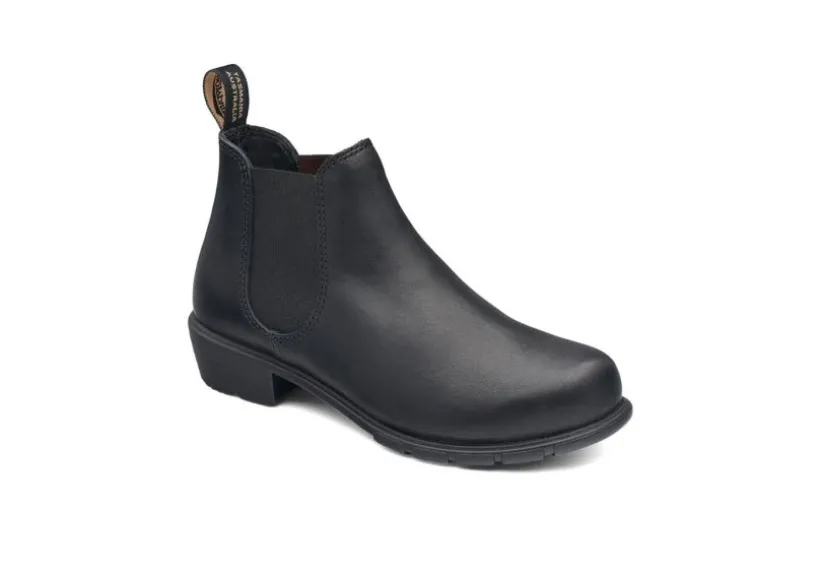 blundstone___womens_serie_0-4.webp Blundstone 2068 - Women's Series Low Heel Black Leather Boot
