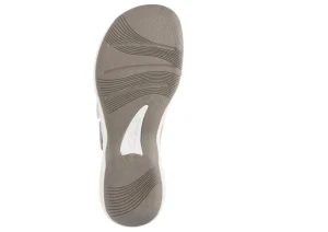 Breeze Sea White Thong Sandal