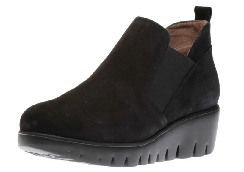 c_black_suede_0.webp C33176 Black Suede