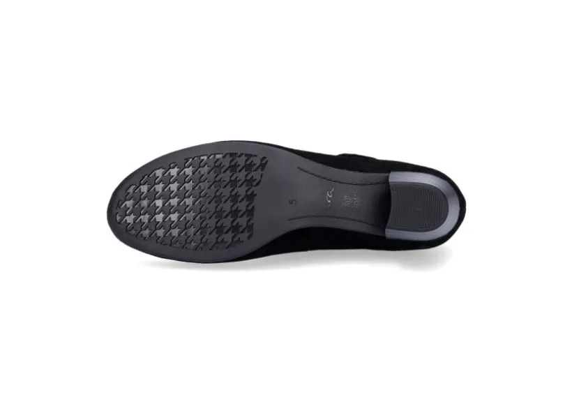 callico_black_suede_6.webp Callico Black Suede