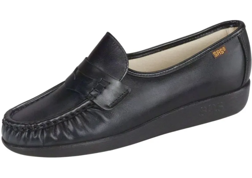 classic_black_leather_sli_3.webp Classic Black Leather Slip-On Loafer