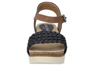 Clea 16 Black