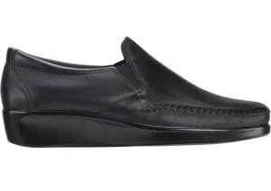 Dream Black Leather Slip-On Loafer