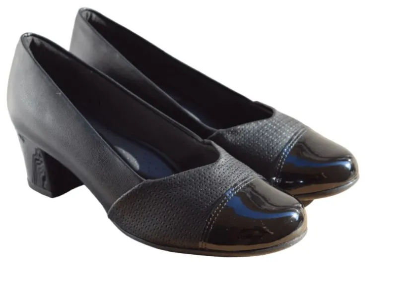 dress_shoe_black_3-1.webp Dress Shoe Black