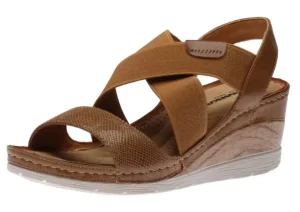 Elaine 01 Brown
