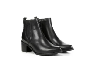 Elvina Black