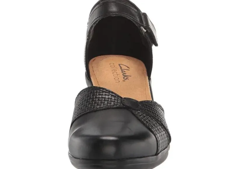 emily_rae_black_2.webp Emily Rae Black