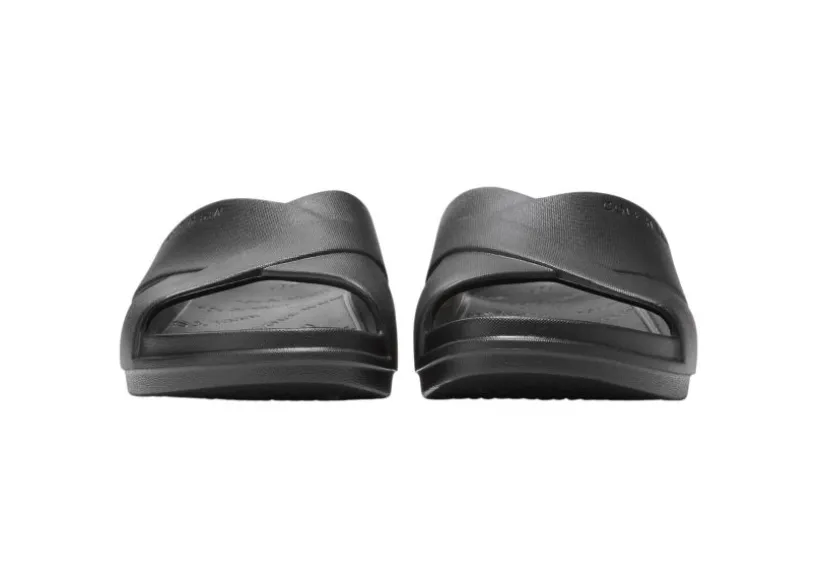 findra_black_pool_slide_s_2.webp Findra Black Pool Slide Sandal