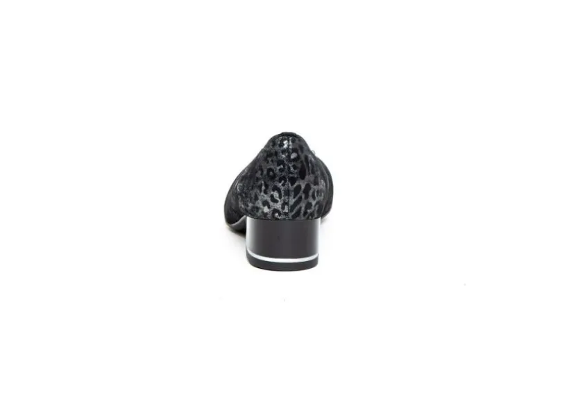 gabrielle_black__silver_a_3.webp Gabrielle Black & Silver Animal Print Pump