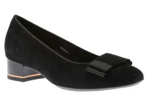 Garnet Black