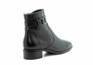 Grafton Black