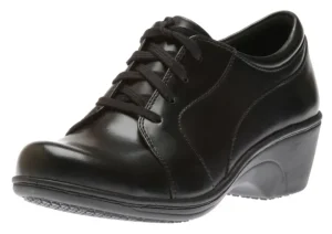 Hanover Lace-Up Black Sneaker
