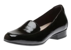 Juliet Lora Black Patent Loafer