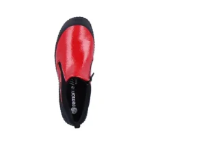 Jura Scuba Red Patent Slip-On Walking Shoe
