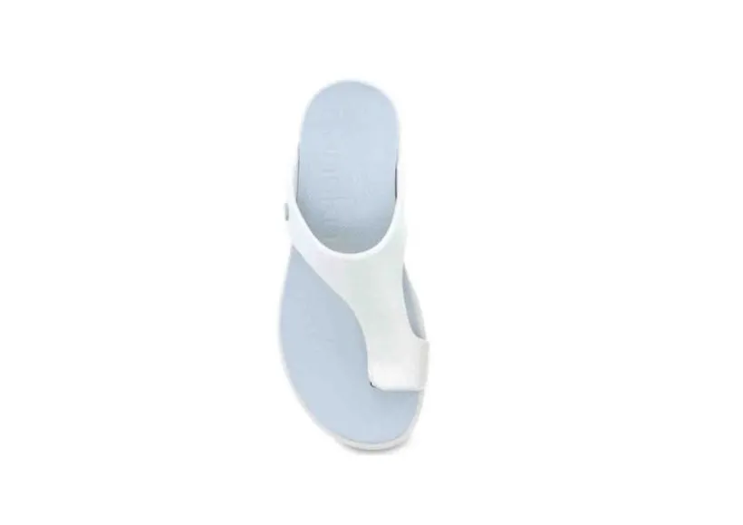 krystal_pearl_2.webp Krystal Pearl