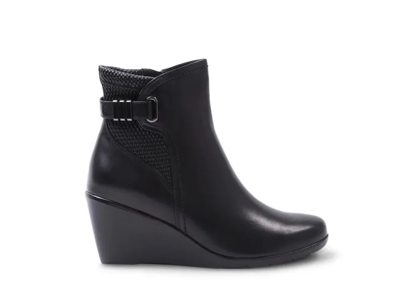 lanni_black_1.webp Lanni Black