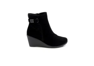 Lanni Black Suede