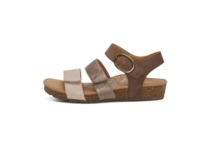 Lily Taupe