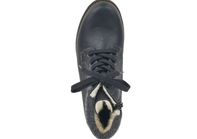 michigan_black_leather_wa_2.webp Michigan Black Leather Water-Resistant Ankle Boot