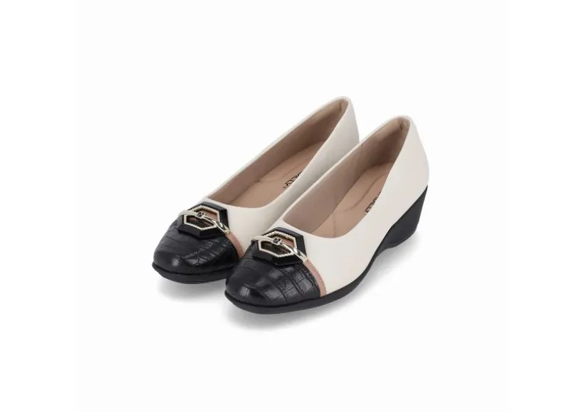 offwhite_multialmond_1.webp OffWhite MultiAlmond