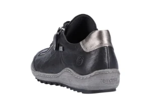Ottawa Black Leather Lace-Up Sneaker