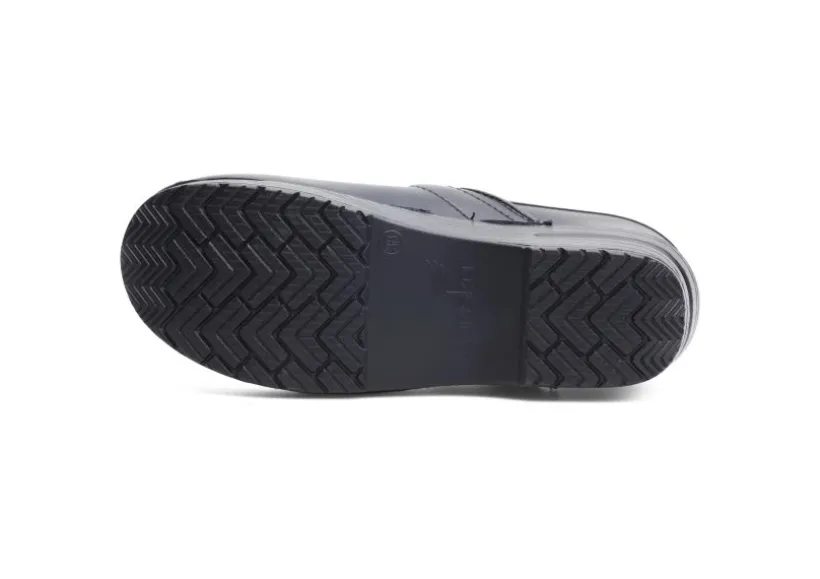 professional_black_box_cl_5-1.webp Professional Black Box Clog (Medium Width)