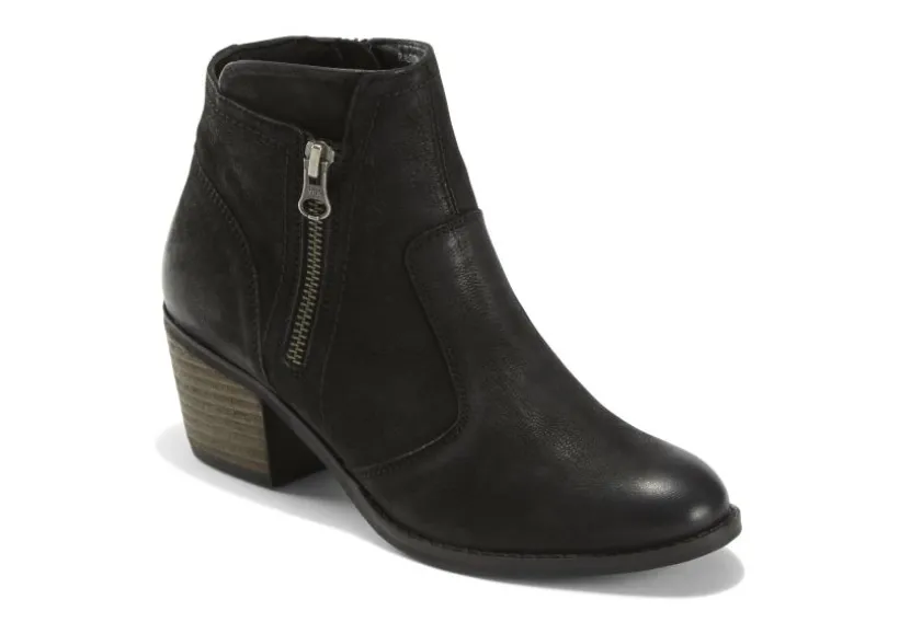 ralston_black_nubuck_0.webp Ralston Black Nubuck