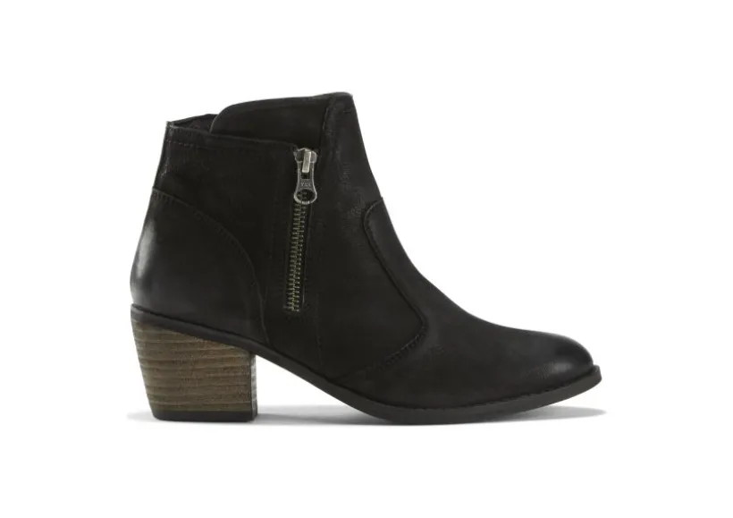 ralston_black_nubuck_1.webp Ralston Black Nubuck