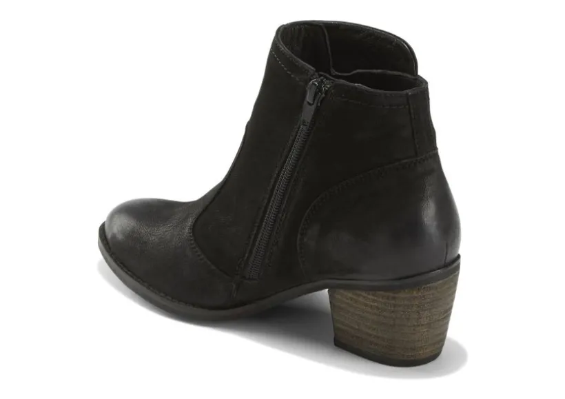 ralston_black_nubuck_2.webp Ralston Black Nubuck