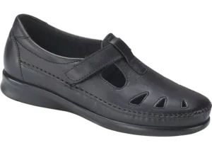 Roamer Black Leather Slip-On Loafer