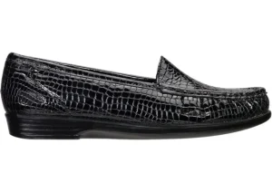 Simplify Black Croc Slip On Loafer