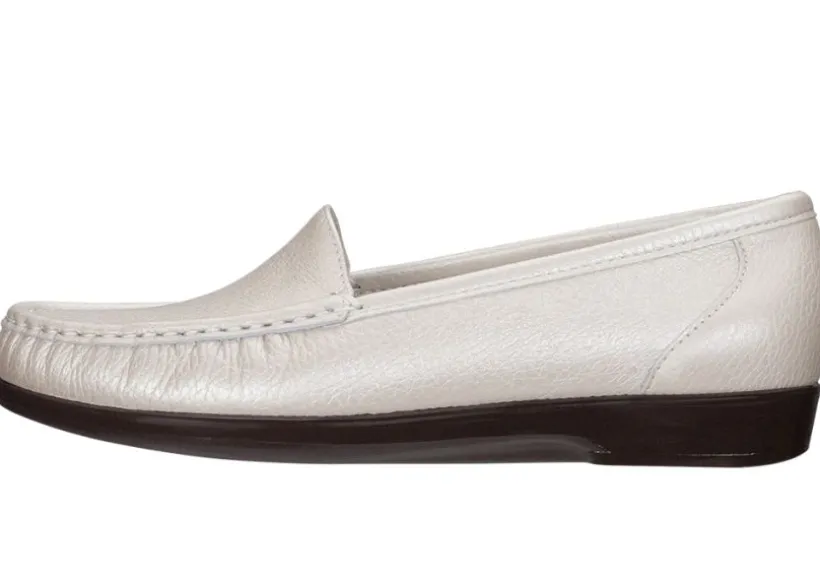 simplify_pearl_bone_slip__1.webp Simplify Pearl Bone Slip On Loafer