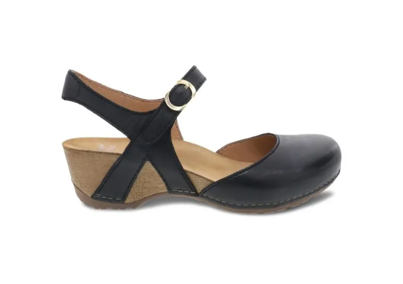 tiffani_black_2.webp Tiffani Black