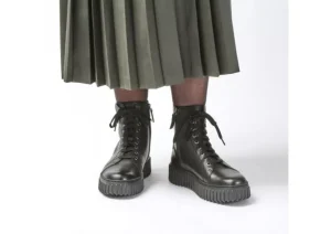 Torhill Rise Black