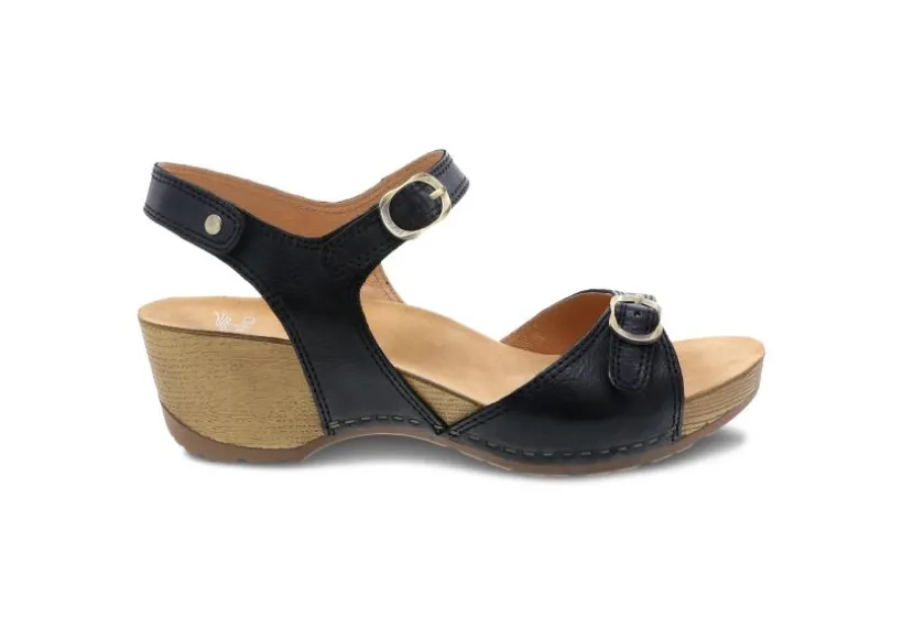 tricia_black_1.webp Tricia Black