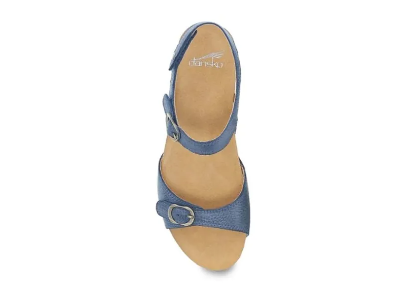 tricia_blue_2.webp Tricia Blue
